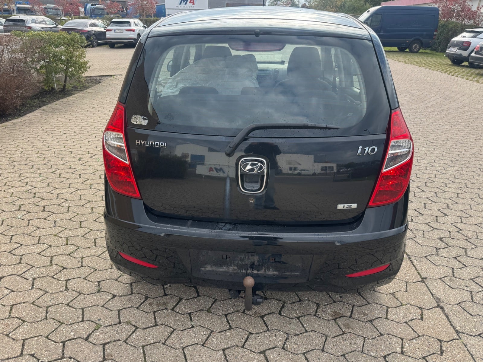 Rød Hyundai i10 fra 2013