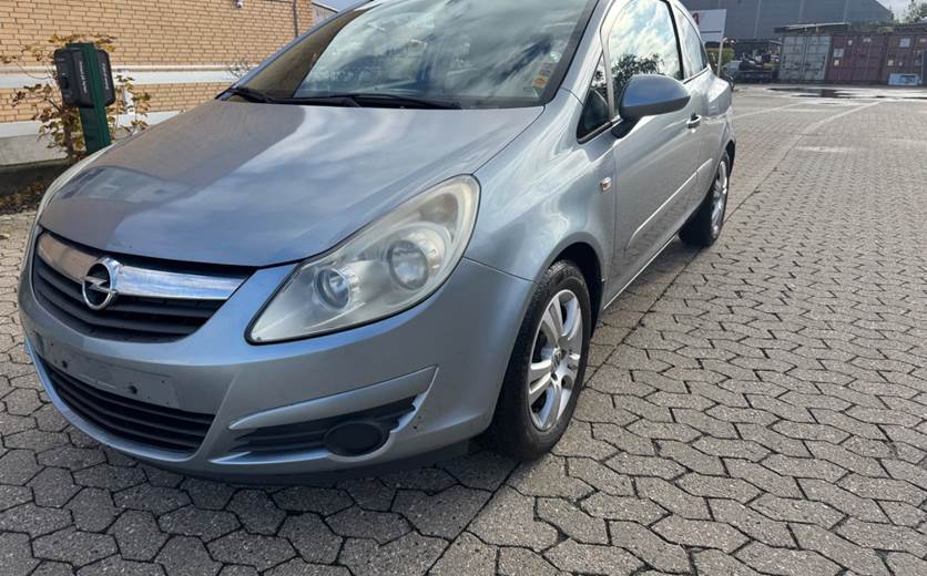 Opel Corsa 1,4 16V Enjoy