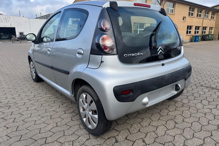 Rød Citroën C1 fra 2012