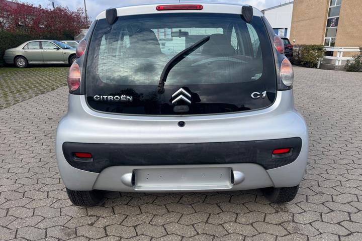 Rød Citroën C1 fra 2012