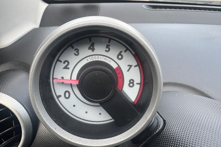Rød Citroën C1 fra 2012