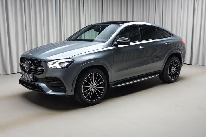 Grå Mercedes GLE350 de fra 2021