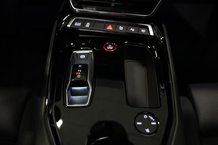 Grå Audi e-tron GT fra 2023