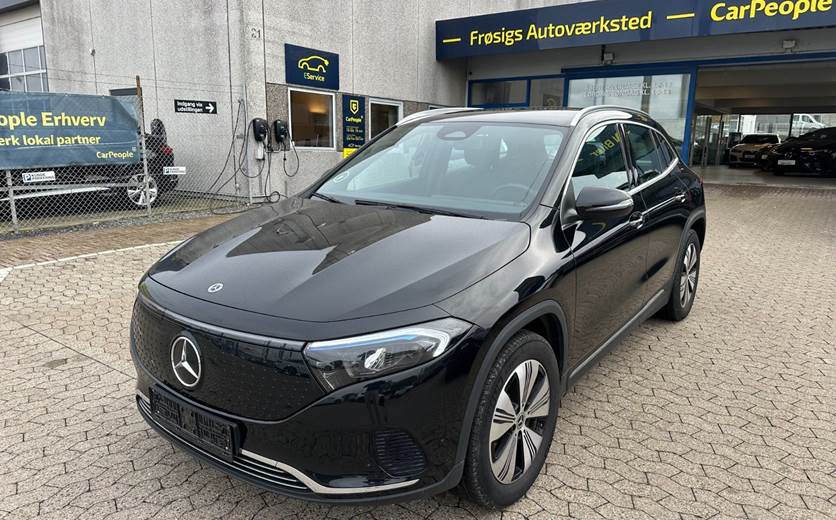 Mercedes EQA250