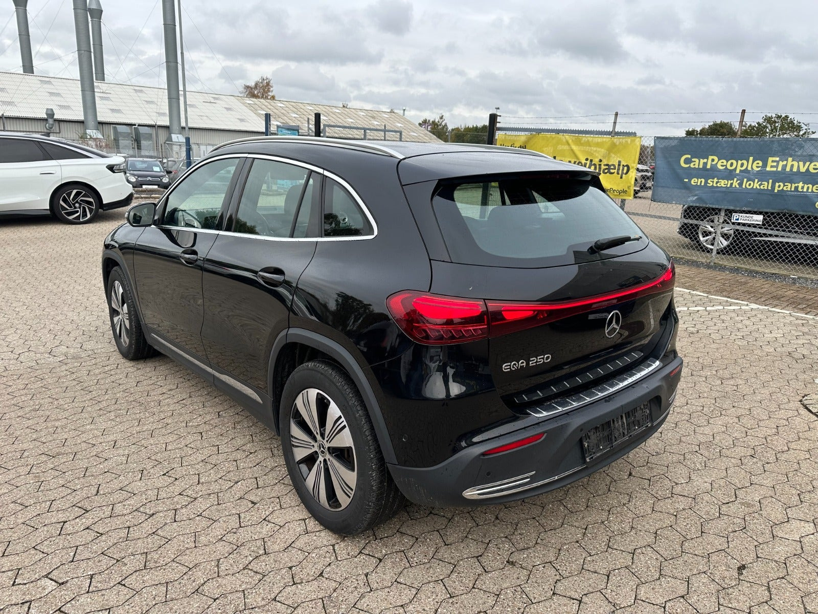 undefined Mercedes EQA250 fra 2024