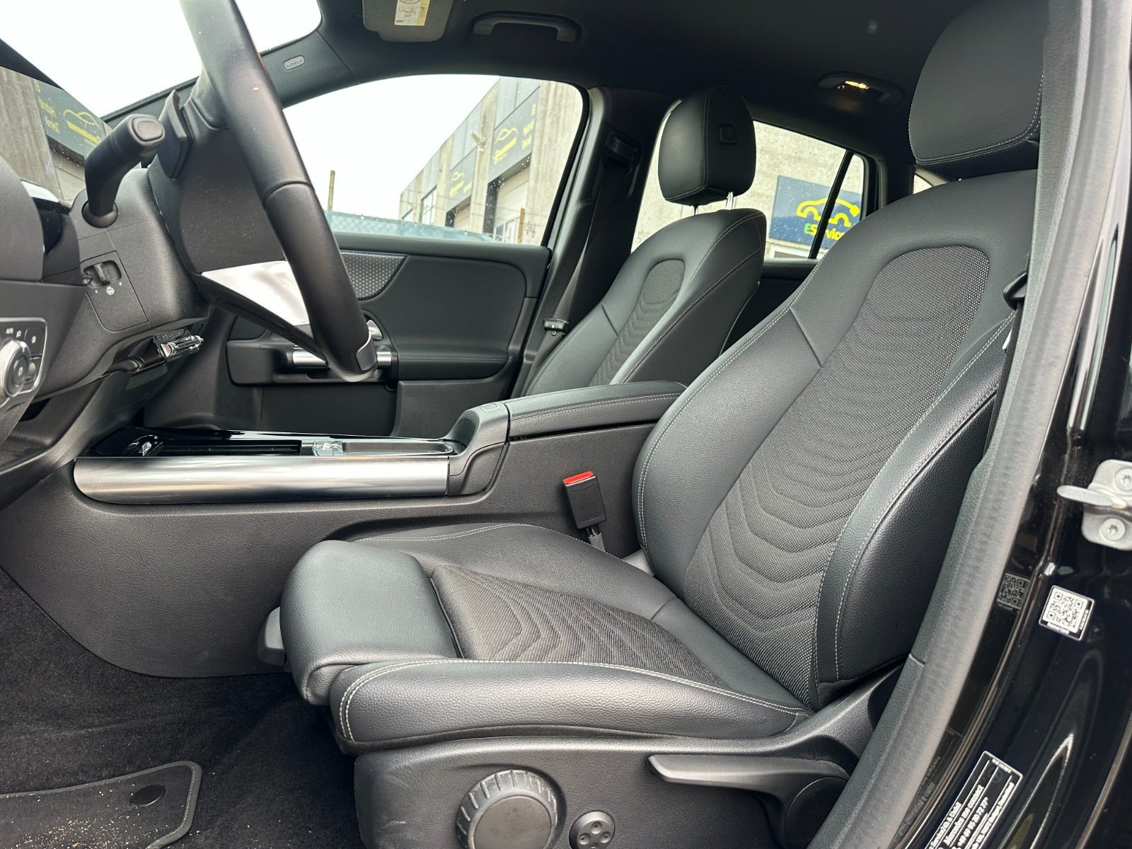undefined Mercedes EQA250 fra 2024