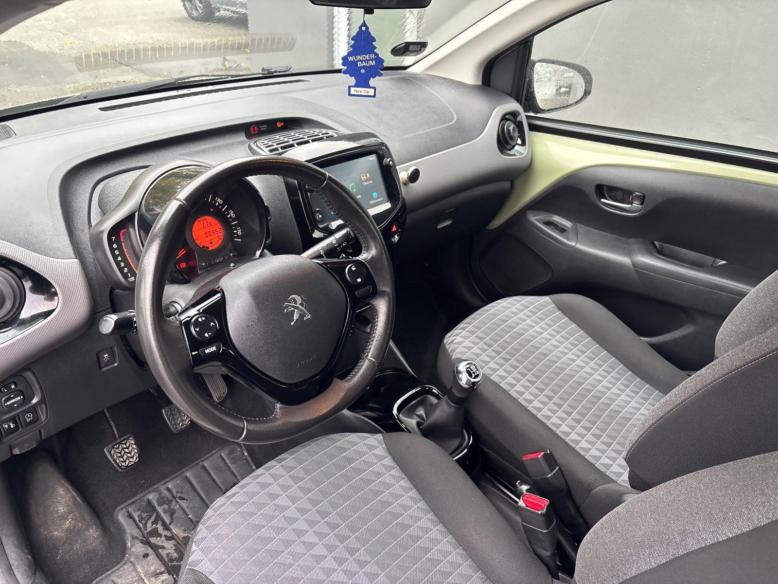 undefined Peugeot 108 fra 2021