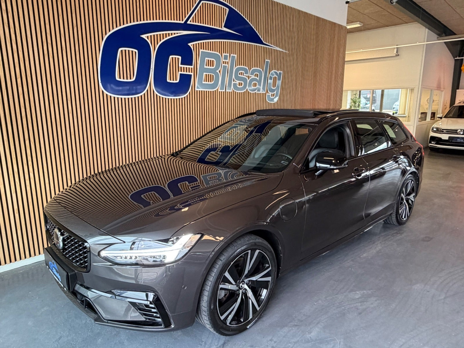 Volvo V90 2,0 T6 ReCharge Ultimate Dark aut. AWD