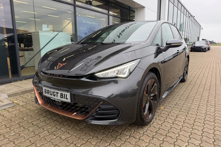 Grå Cupra Born fra 2024