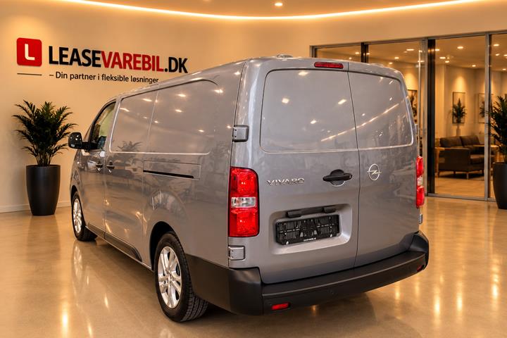 Grå Opel Vivaro-e fra 2025