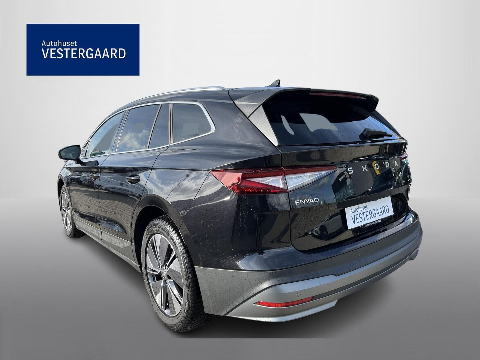 Sort Skoda Enyaq fra 2025