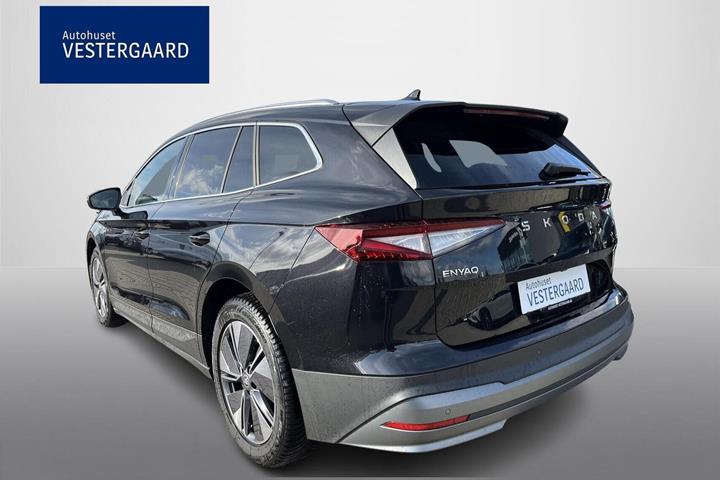 Sort Skoda Enyaq fra 2025