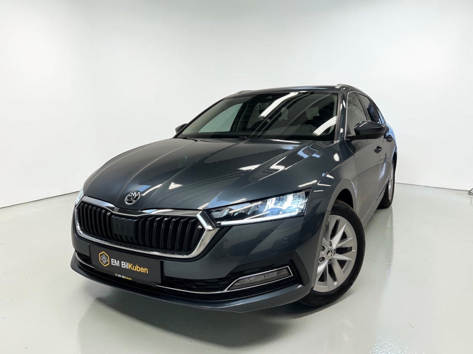 Skoda Octavia 1,0 eTSi 110 Ambition First Edition Combi DSG