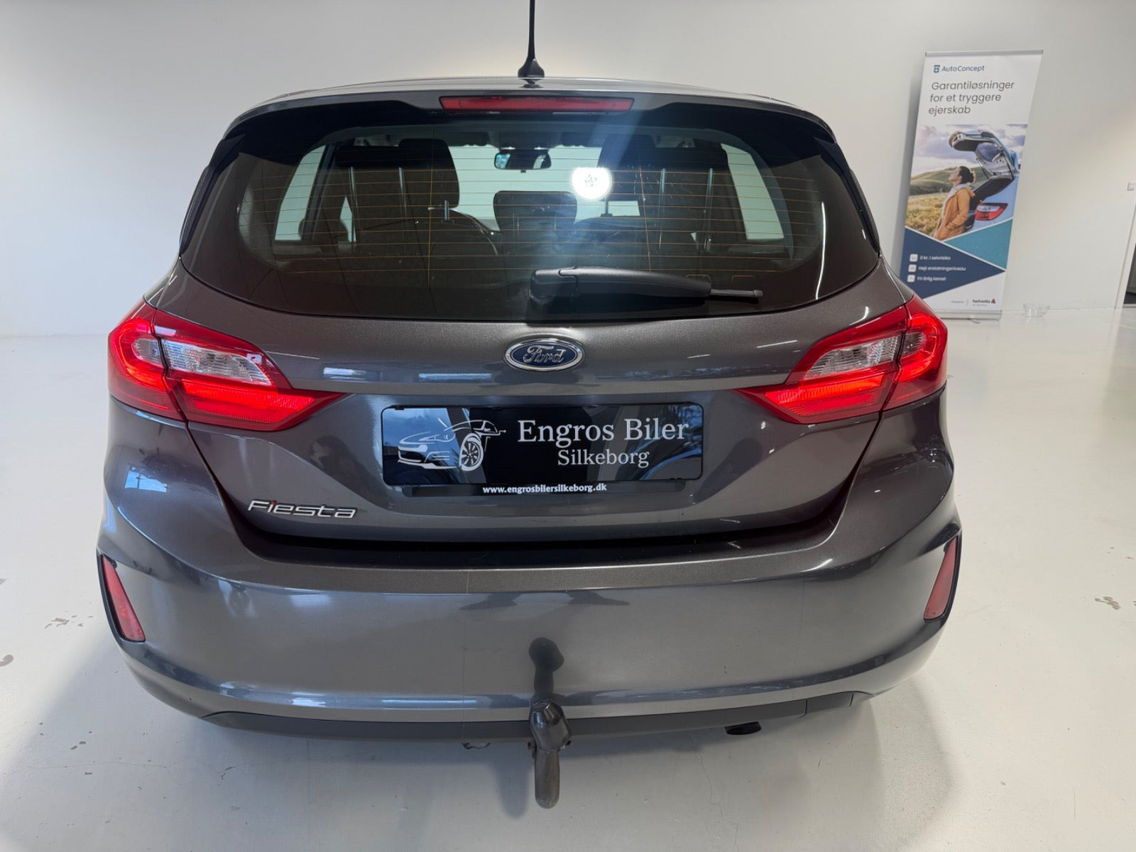 Grå Ford Fiesta fra 2017