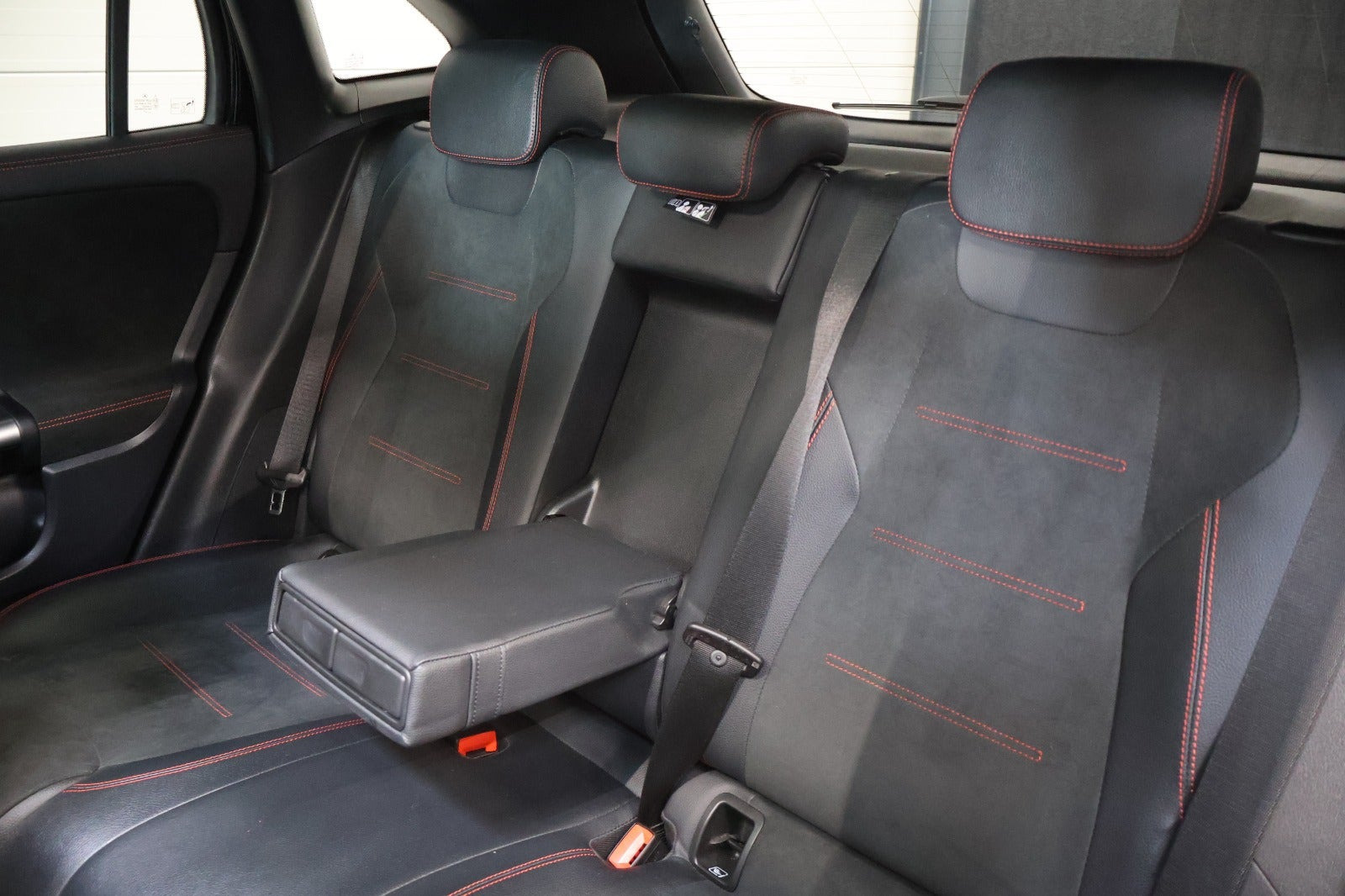 undefined Mercedes EQA250 fra 2023