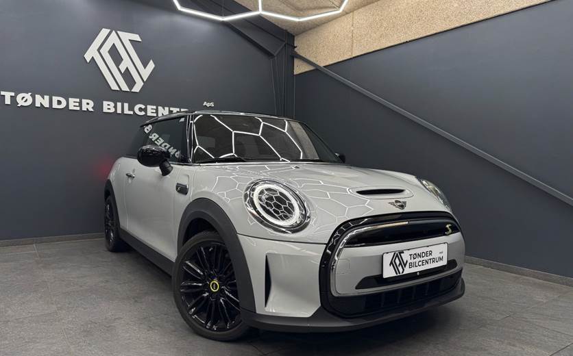 Mini Cooper SE Classic Trim