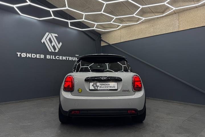 Grå Mini Cooper SE fra 2021