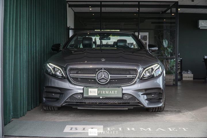 Grå Mercedes E53 fra 2020