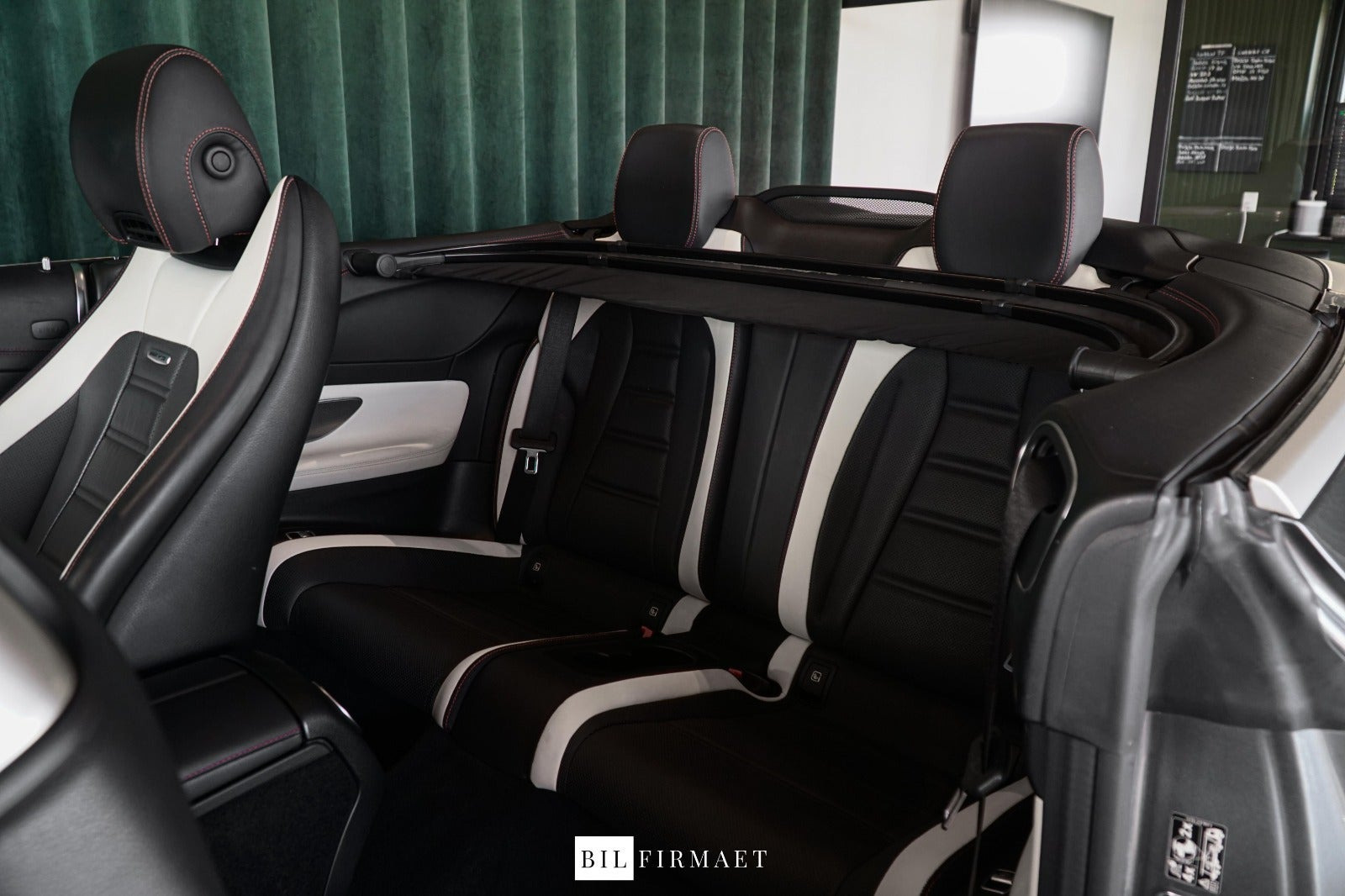 Grå Mercedes E53 fra 2020