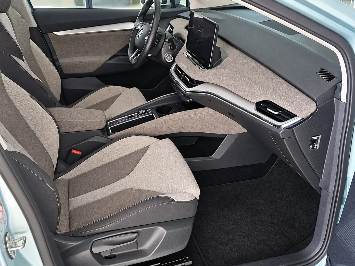 Sølv Skoda Enyaq fra 2022