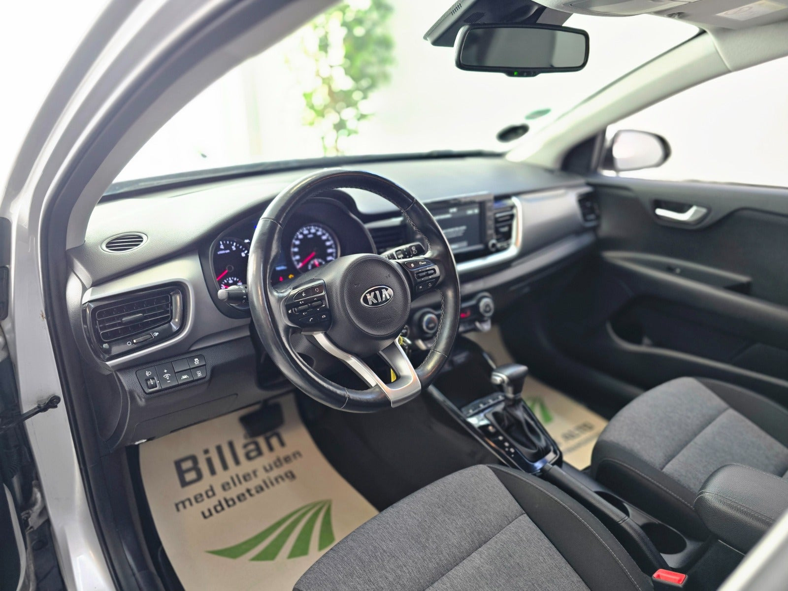 Sølv Kia Stonic fra 2020