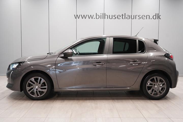 Grå Peugeot 208 fra 2021