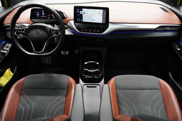 Gul VW ID.4 fra 2022