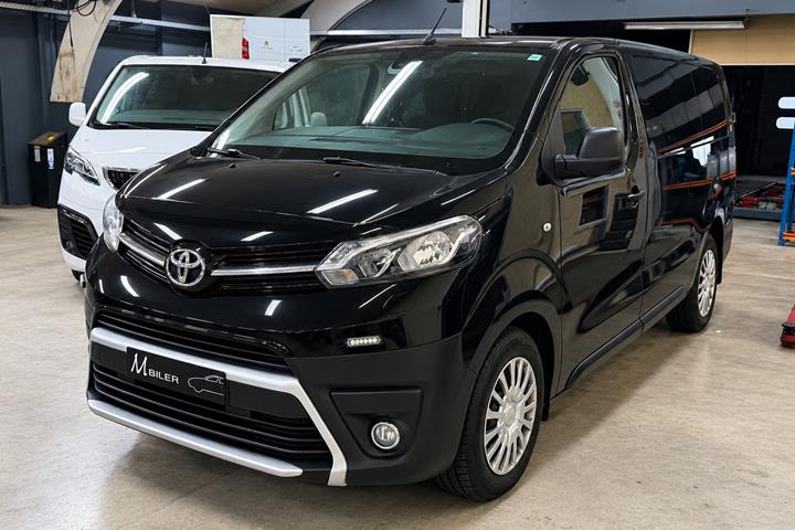 Sort Toyota ProAce fra 2021