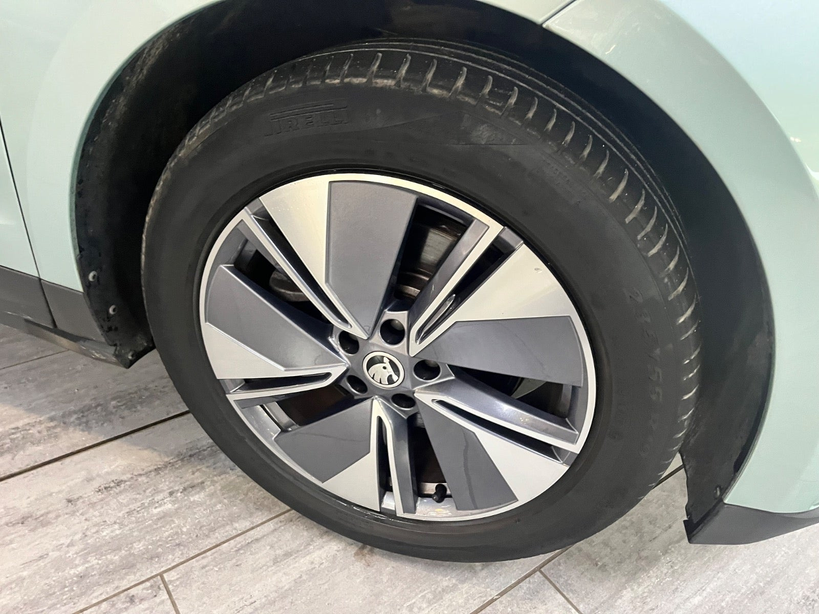 Grøn Skoda Enyaq fra 2021