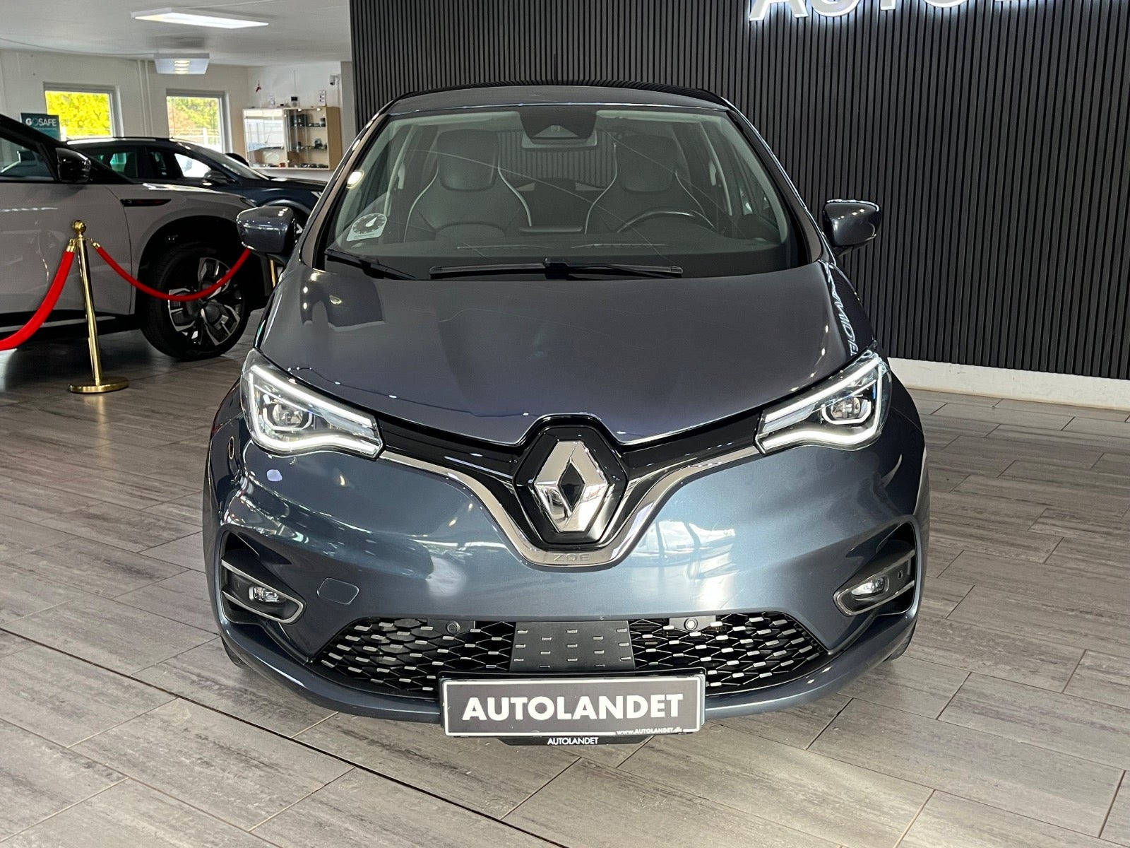 Grå Renault Zoe fra 2019