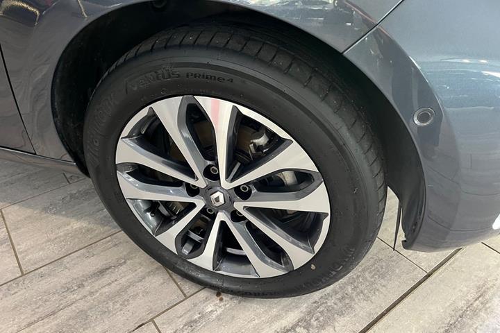 Grå Renault Zoe fra 2019