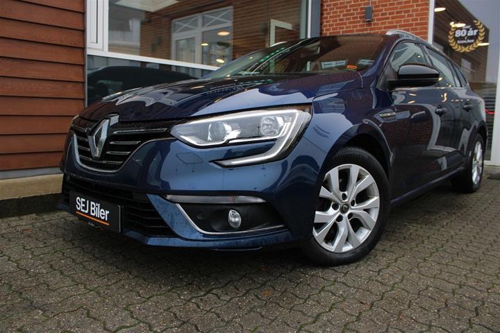 Blå Renault Megane IV fra 2019