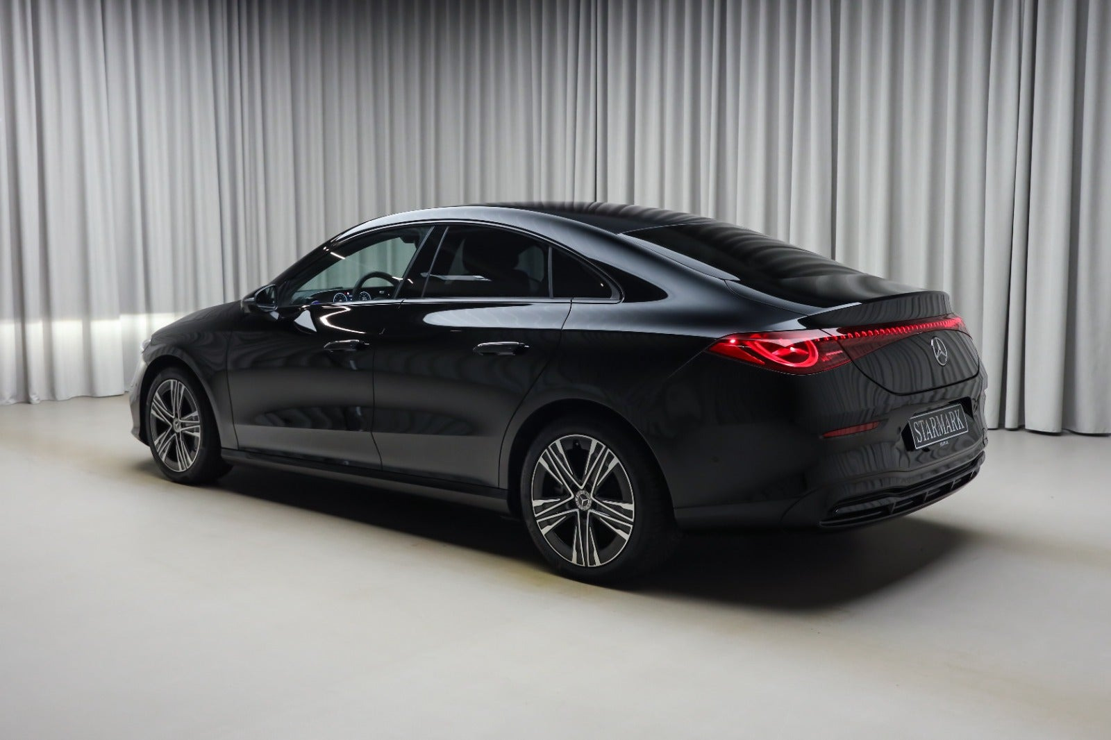 Sort Mercedes CLA200 fra 2026