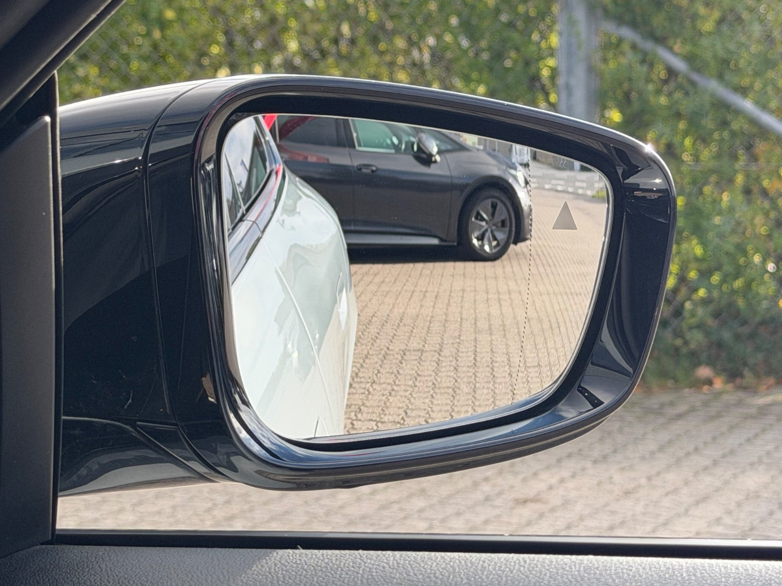 Grå BMW i4 fra 2024