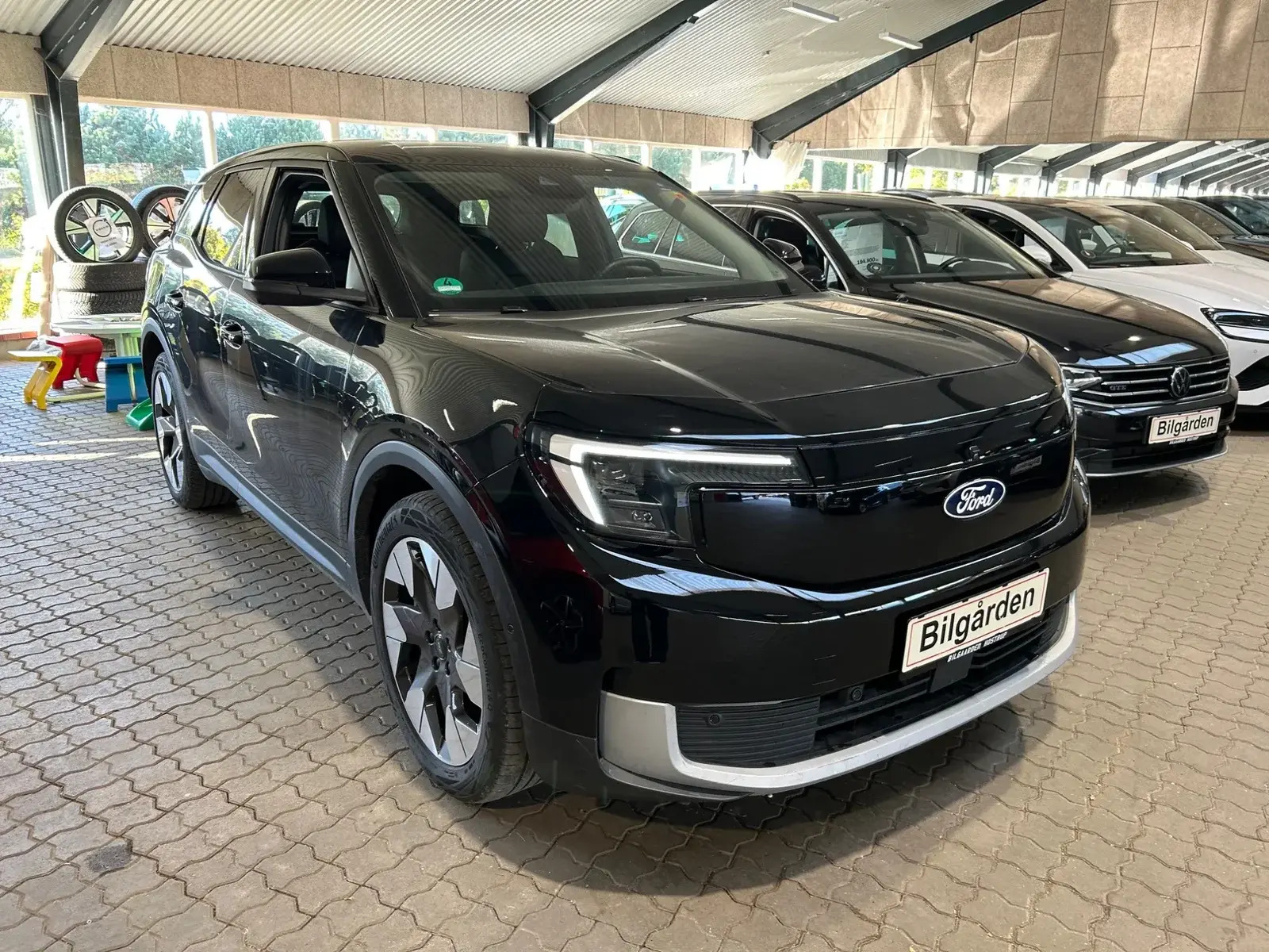 Ford Explorer 79 Premium Extended Range AWD