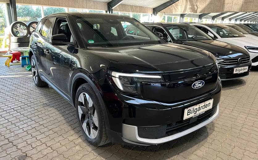 Ford Explorer 79 Premium Extended Range AWD