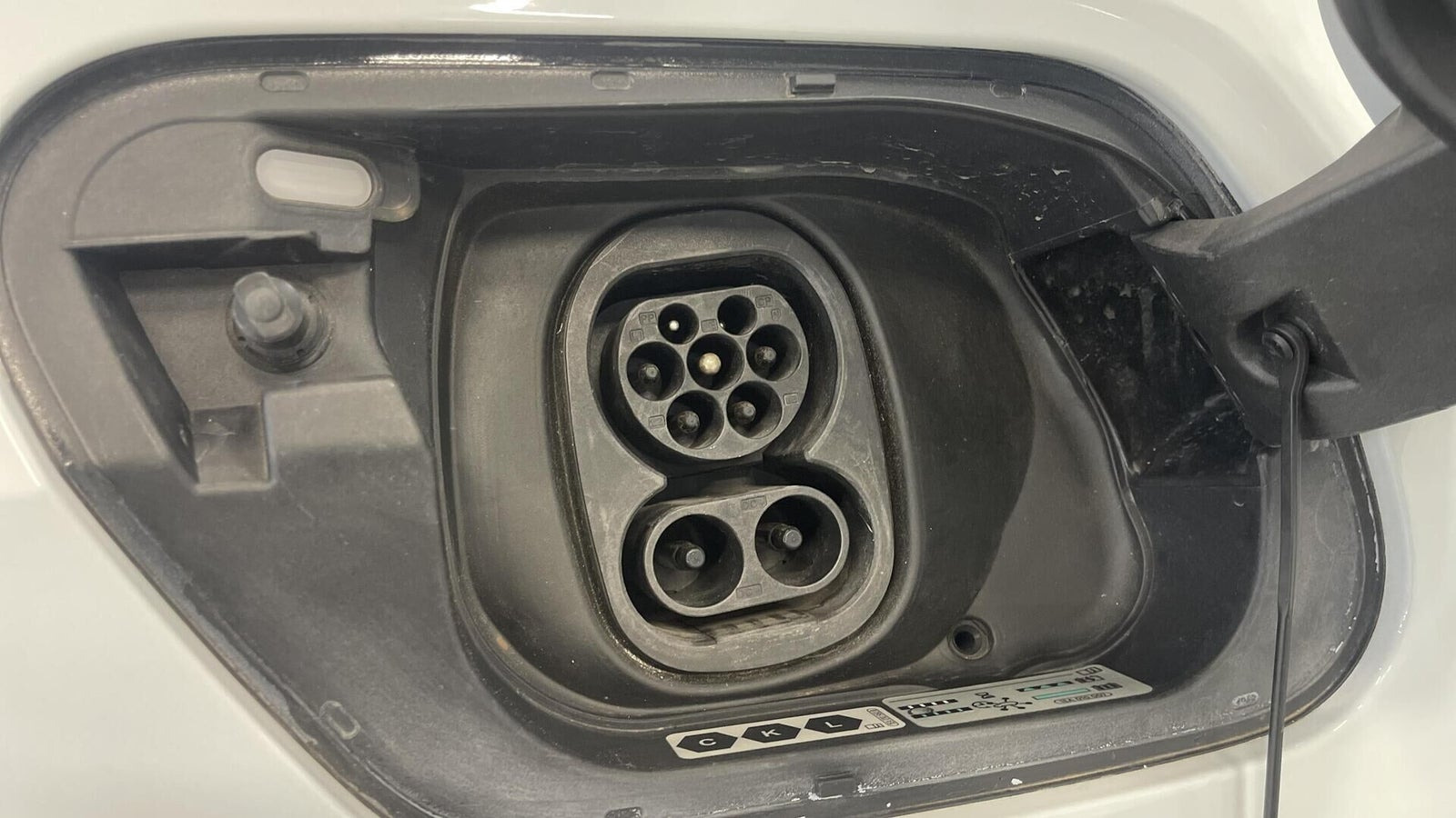 Hvid Cupra Born fra 2024