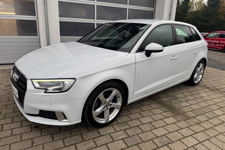 Hvid Audi A3 fra 2018