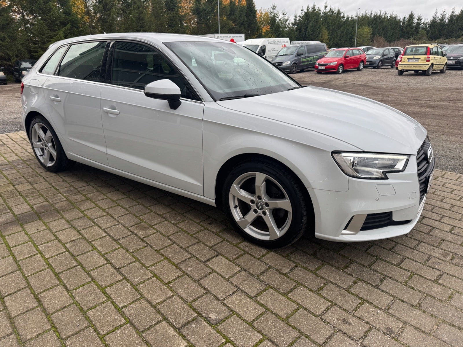 Hvid Audi A3 fra 2018