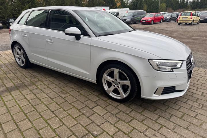 Hvid Audi A3 fra 2018
