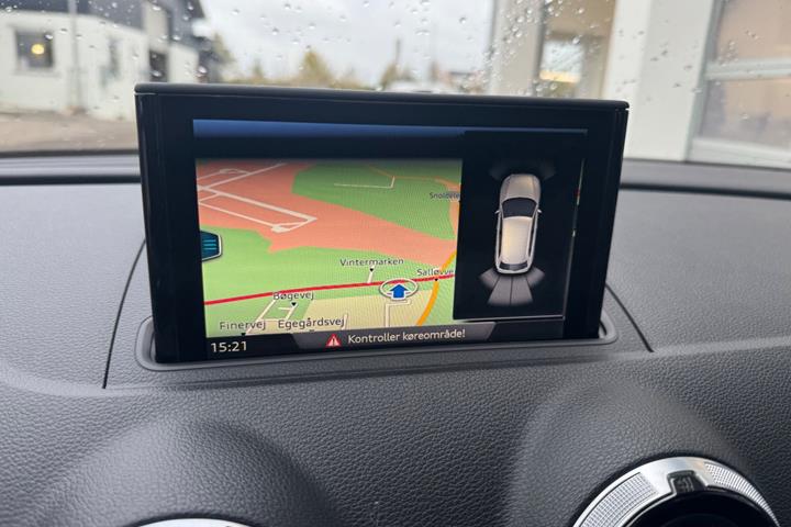 Hvid Audi A3 fra 2018