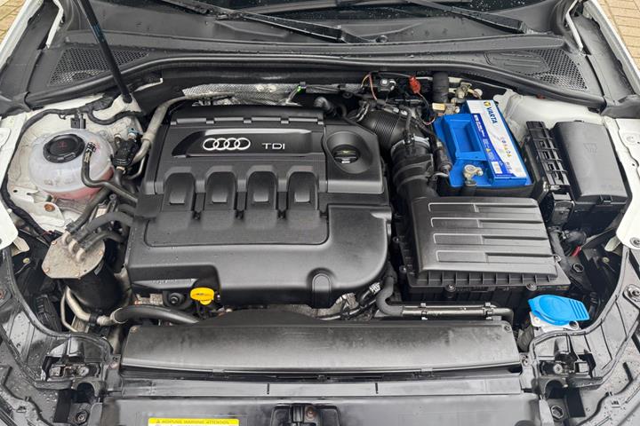 Hvid Audi A3 fra 2018