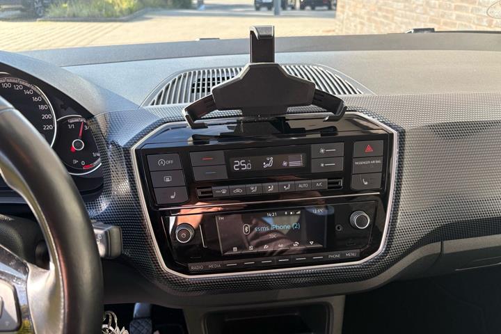Hvid VW UP! fra 2019