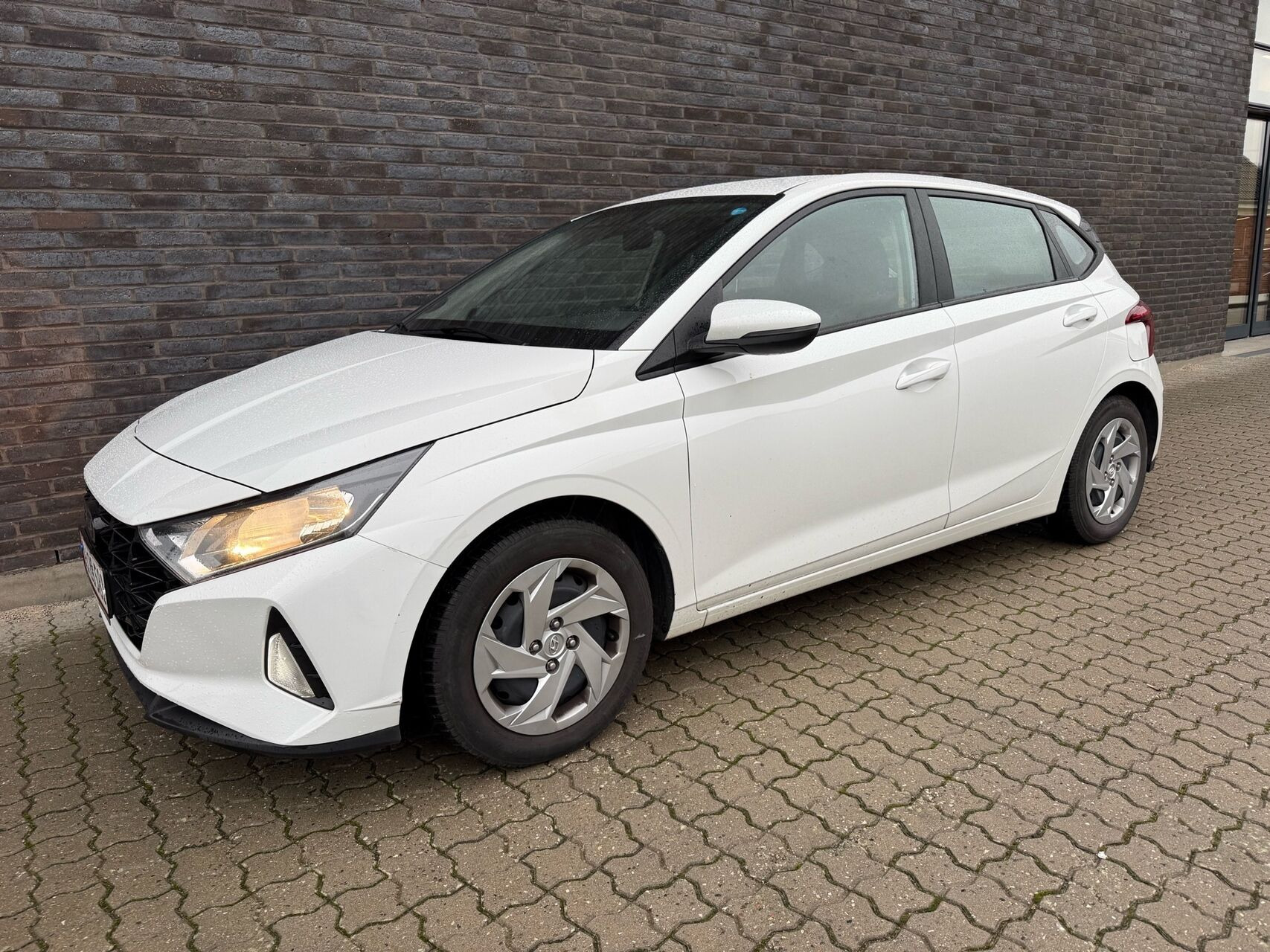 Hyundai i20 1,0 T-GDI Essential 100HK 5d 6g