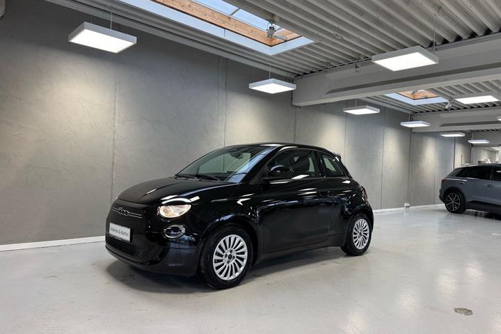 Sort Fiat 500e fra 2023