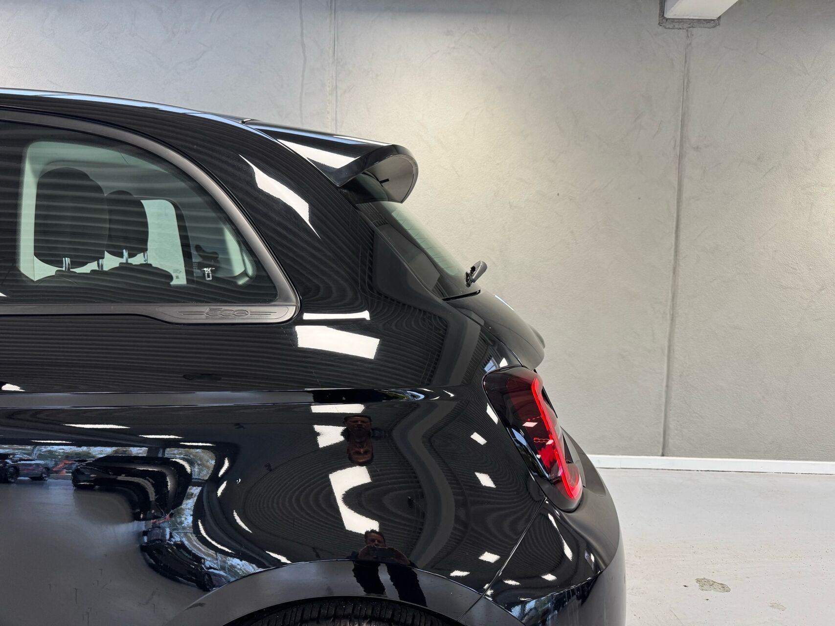 Sort Fiat 500e fra 2023
