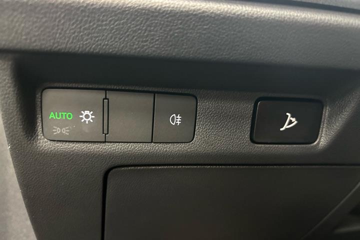 Sort Skoda Enyaq fra 2024
