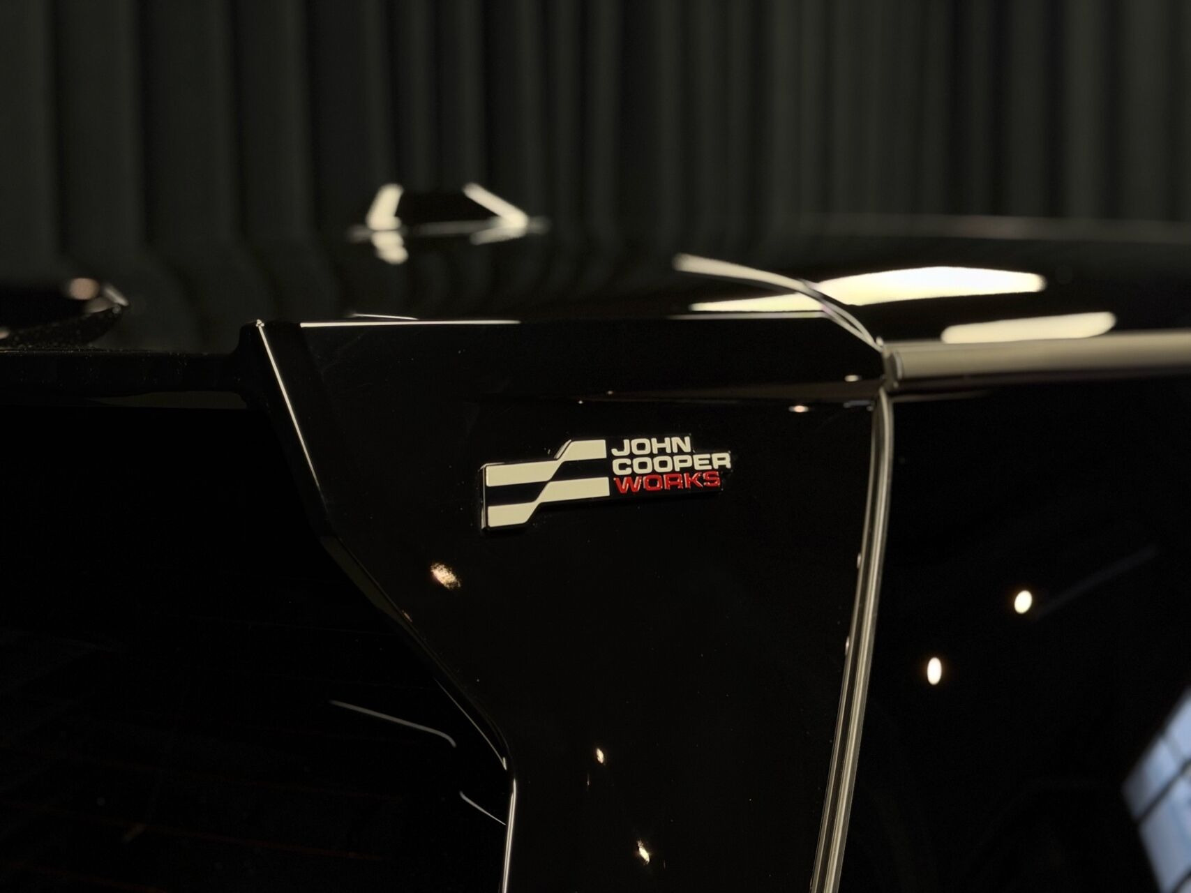 Grå Mini Cooper fra 2024