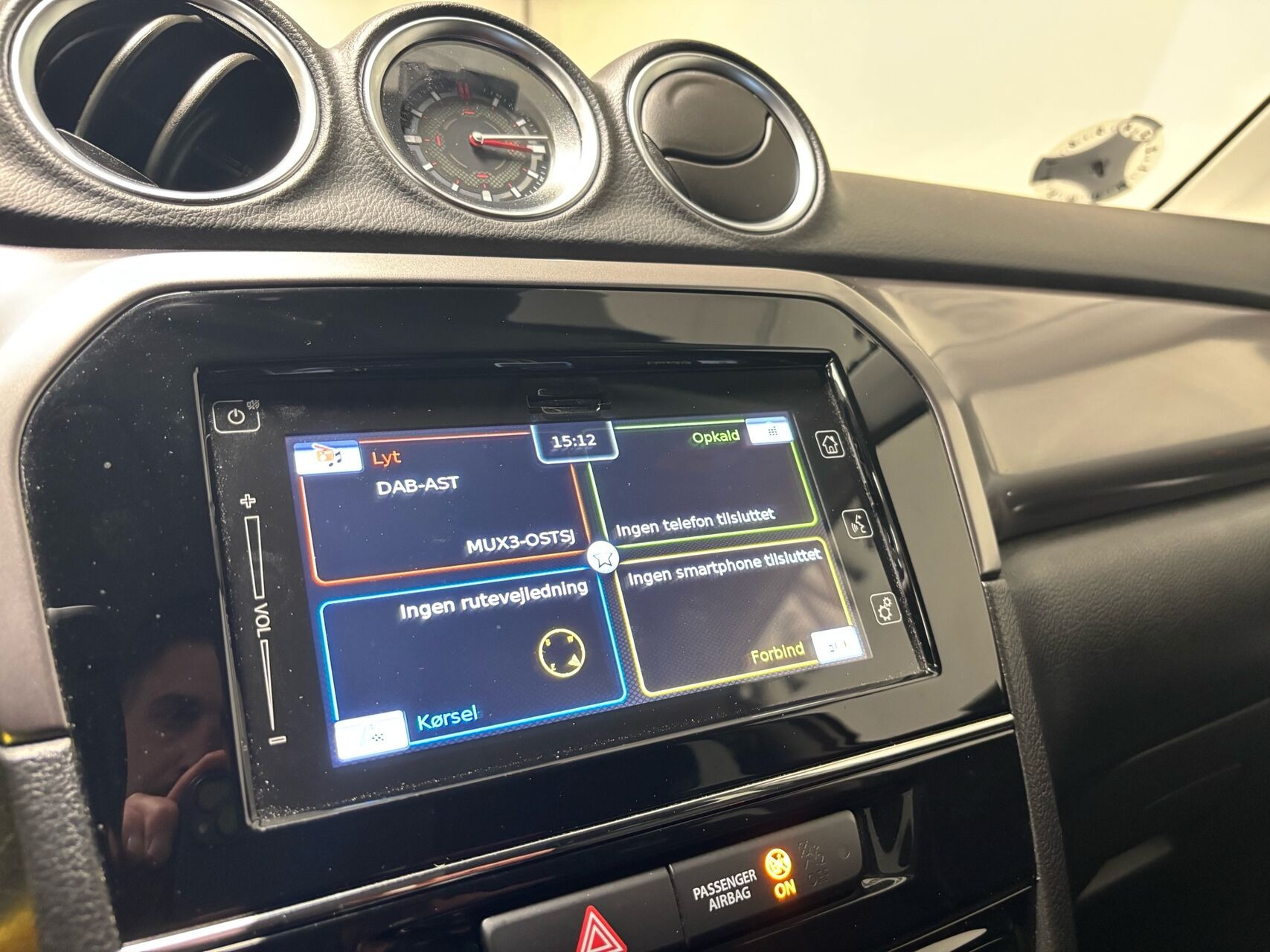 Hvid Suzuki Vitara fra 2023