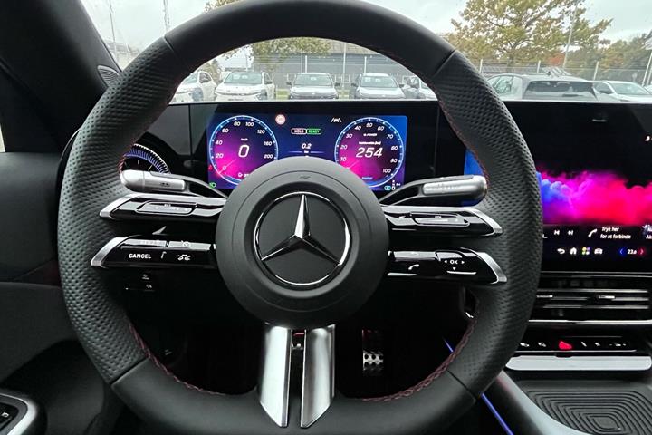Hvid Mercedes CLA250+ fra 2026